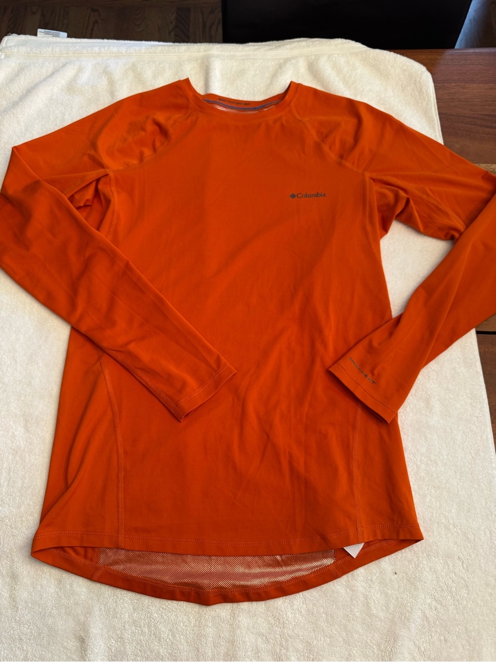 Columbia Omni-Heat Long Sleeve Performance Top - Vibrant Orange. Great condition